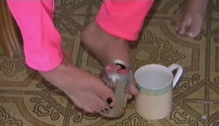Adriane Galisteu feet photo thumbnail