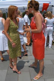 Lorraine Bracco feet photo 5