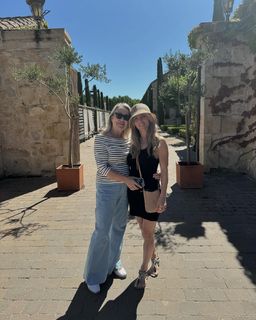 Elsa Pataky feet photo thumbnail