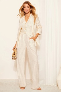 Millie Mackintosh feet photo thumbnail