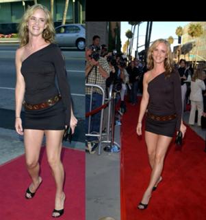 Juliette Lewis feet photo thumbnail