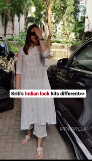 Kriti Sanon feet photo thumbnail