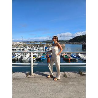 Paula Echevarría feet photo thumbnail