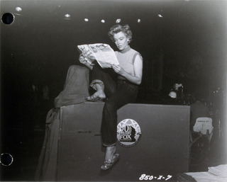 Marilyn Monroe feet photo thumbnail
