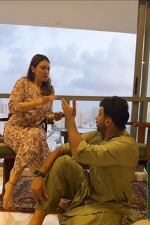 Hansika Motwani feet photo thumbnail