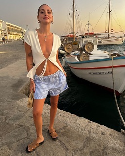 Chiara Ferragni feet photo thumbnail