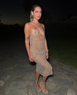 Chiara Ferragni feet photo thumbnail