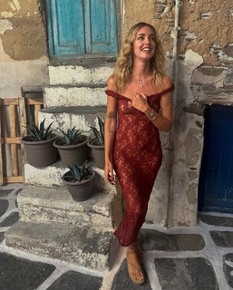 Chiara Ferragni feet photo thumbnail