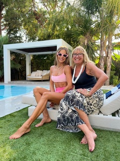 Anna Lewandowska feet photo thumbnail