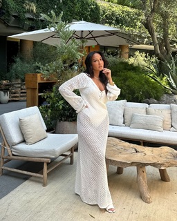 Adrienne Houghton feet photo thumbnail