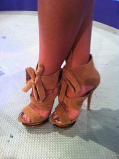 Rocsi Diaz feet photo thumbnail