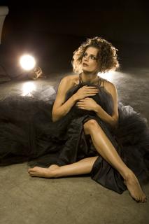 Stana Katic feet photo 4