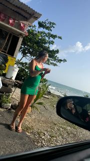 Victoria Waldrip feet photo thumbnail