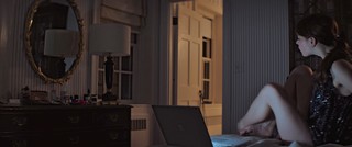 Anya Taylor-Joy feet photo thumbnail