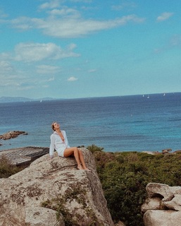 Chiara Ferragni feet photo thumbnail