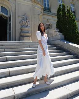 Olivia Culpo feet photo thumbnail