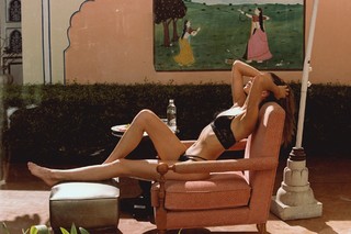 Josephine Skriver feet photo thumbnail