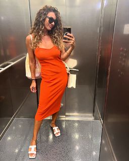 Melita Toniolo feet photo thumbnail