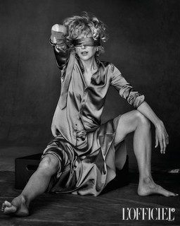 Nicole Kidman feet photo thumbnail