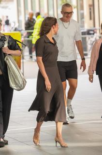 Alicia Vikander feet photo thumbnail