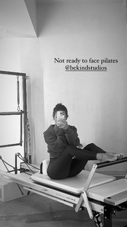 Rocsi Diaz feet photo thumbnail