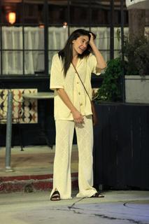 Emmy Rossum feet photo thumbnail