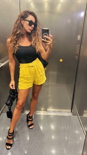 Melita Toniolo feet photo thumbnail