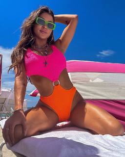 Arianny Celeste feet photo thumbnail