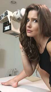 Amanda Cerny feet photo thumbnail
