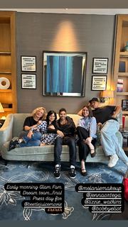 Jenna Ortega feet photo thumbnail