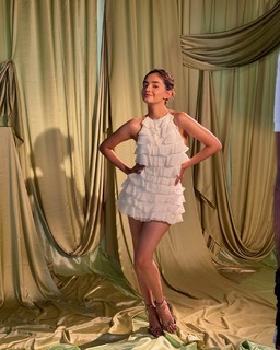Anushka Sen feet photo thumbnail