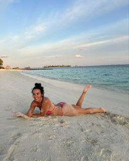 Cristina Pedroche feet photo thumbnail