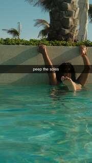 Queen Naija feet photo thumbnail