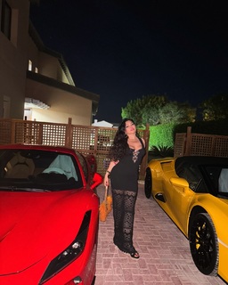 Haifa Wehbe feet photo thumbnail