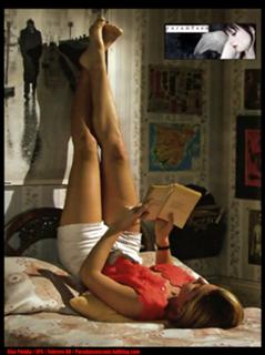 Elsa Pataky feet photo thumbnail