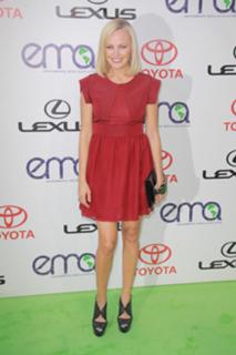 Malin Akerman feet photo thumbnail