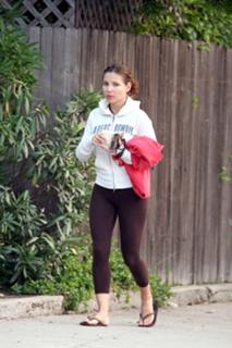 Elsa Pataky feet photo thumbnail