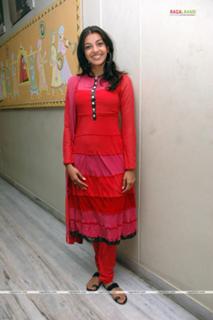 Kajal Aggarwal feet photo thumbnail