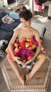 Amanda Cerny feet photo thumbnail
