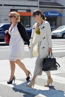 Jessica Biel feet photo thumbnail