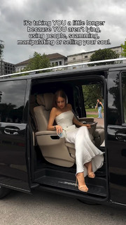 Xenia Tchoumitcheva feet photo thumbnail