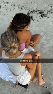 Corinna Kopf feet photo thumbnail