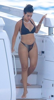 Georgina Rodríguez feet photo thumbnail