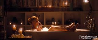 Katherine Heigl feet photo thumbnail