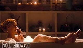 Katherine Heigl feet photo thumbnail