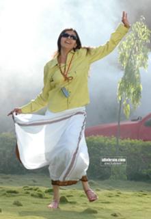Kajal Aggarwal feet photo thumbnail