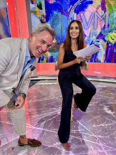 Caterina Balivo feet photo thumbnail