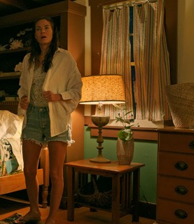 Michelle Monaghan feet photo thumbnail