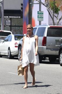Kristin Cavallari feet photo thumbnail