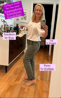 Angela Kinsey feet photo thumbnail